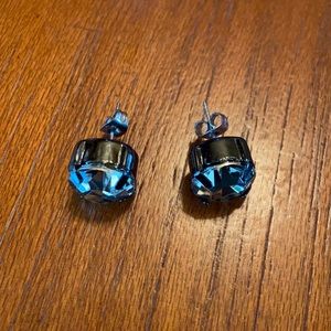 Dark crystal stud earrings